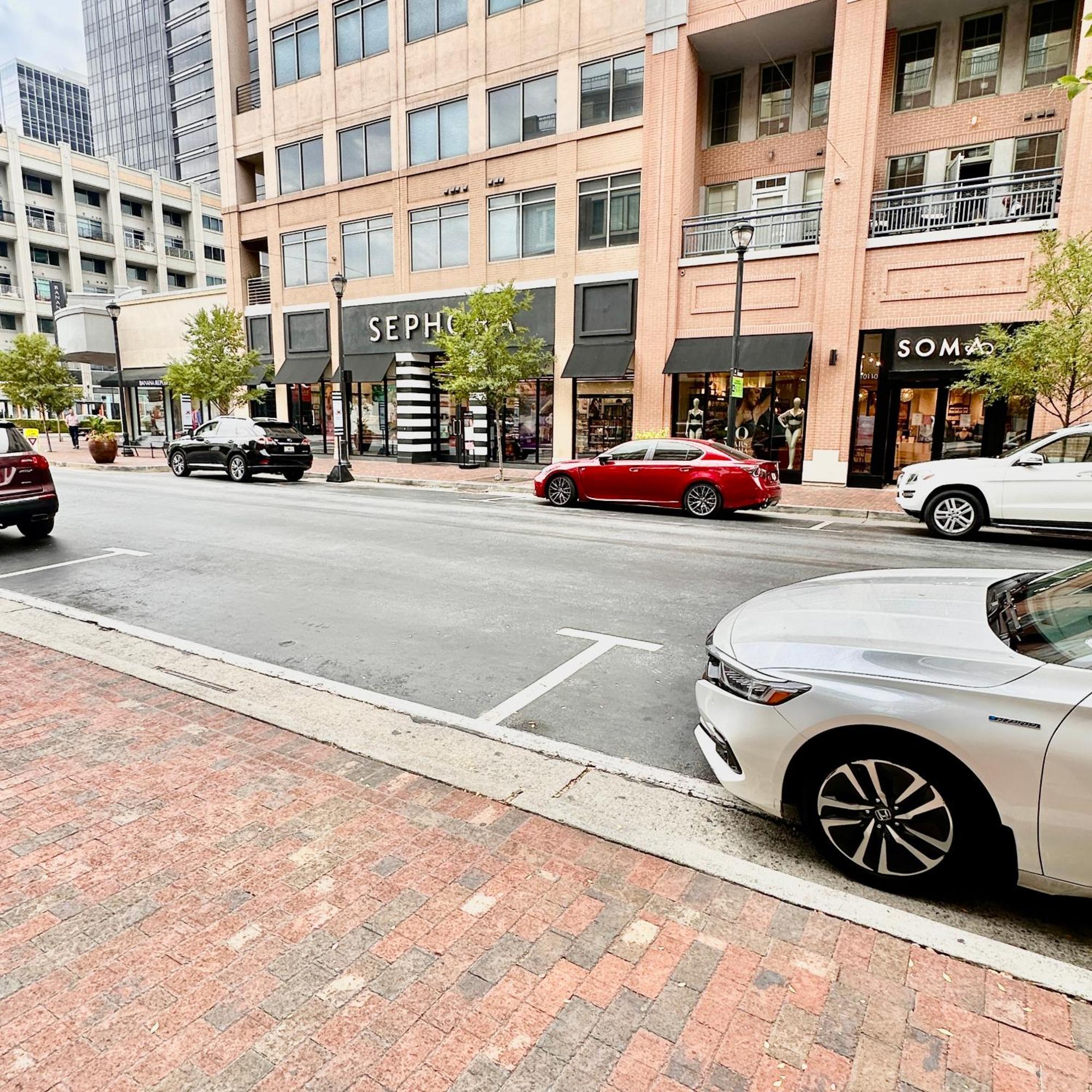 Grand 3Br Loft In Atlantic Station Apartment แอตแลนตา ภายนอก รูปภาพ