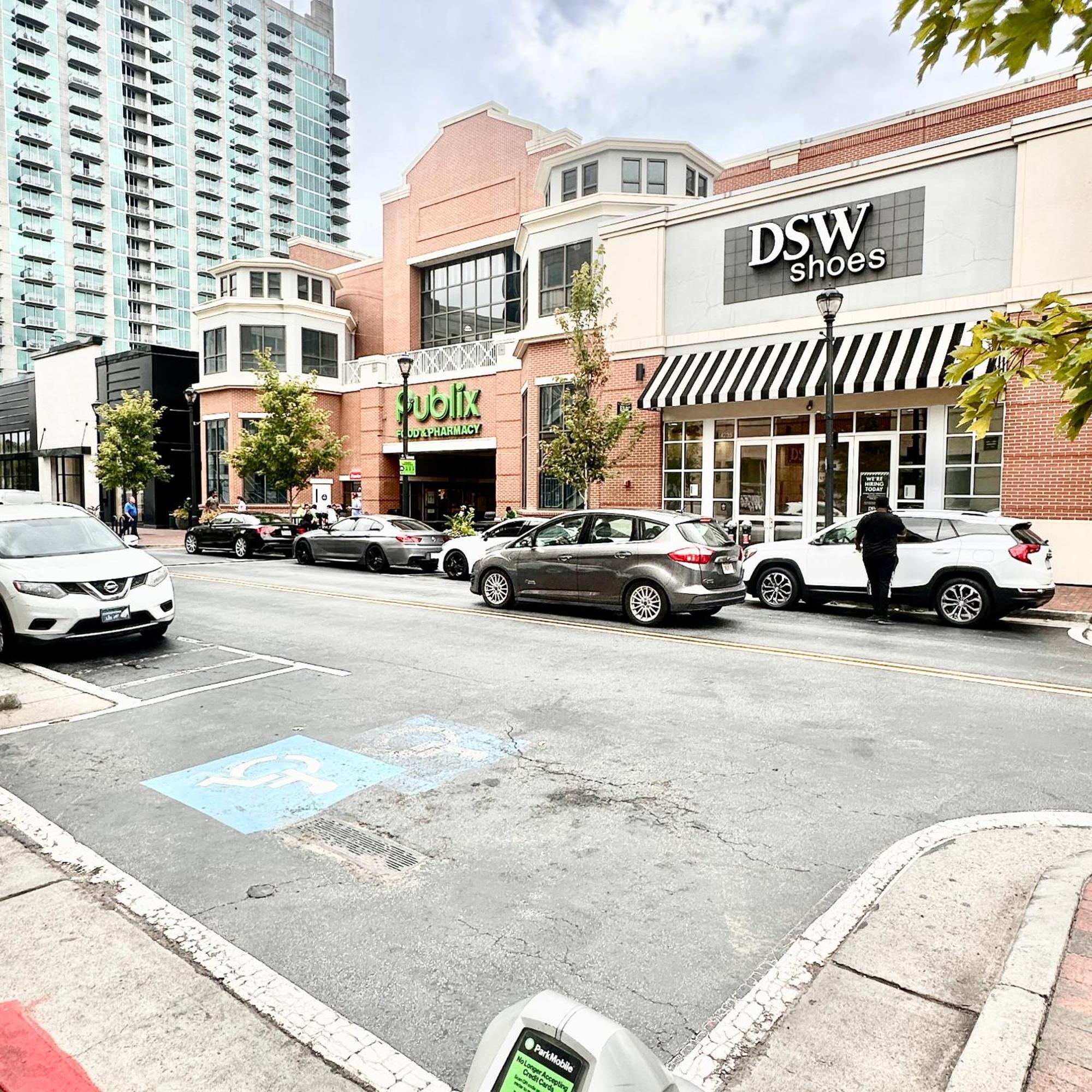 Grand 3Br Loft In Atlantic Station Apartment แอตแลนตา ภายนอก รูปภาพ