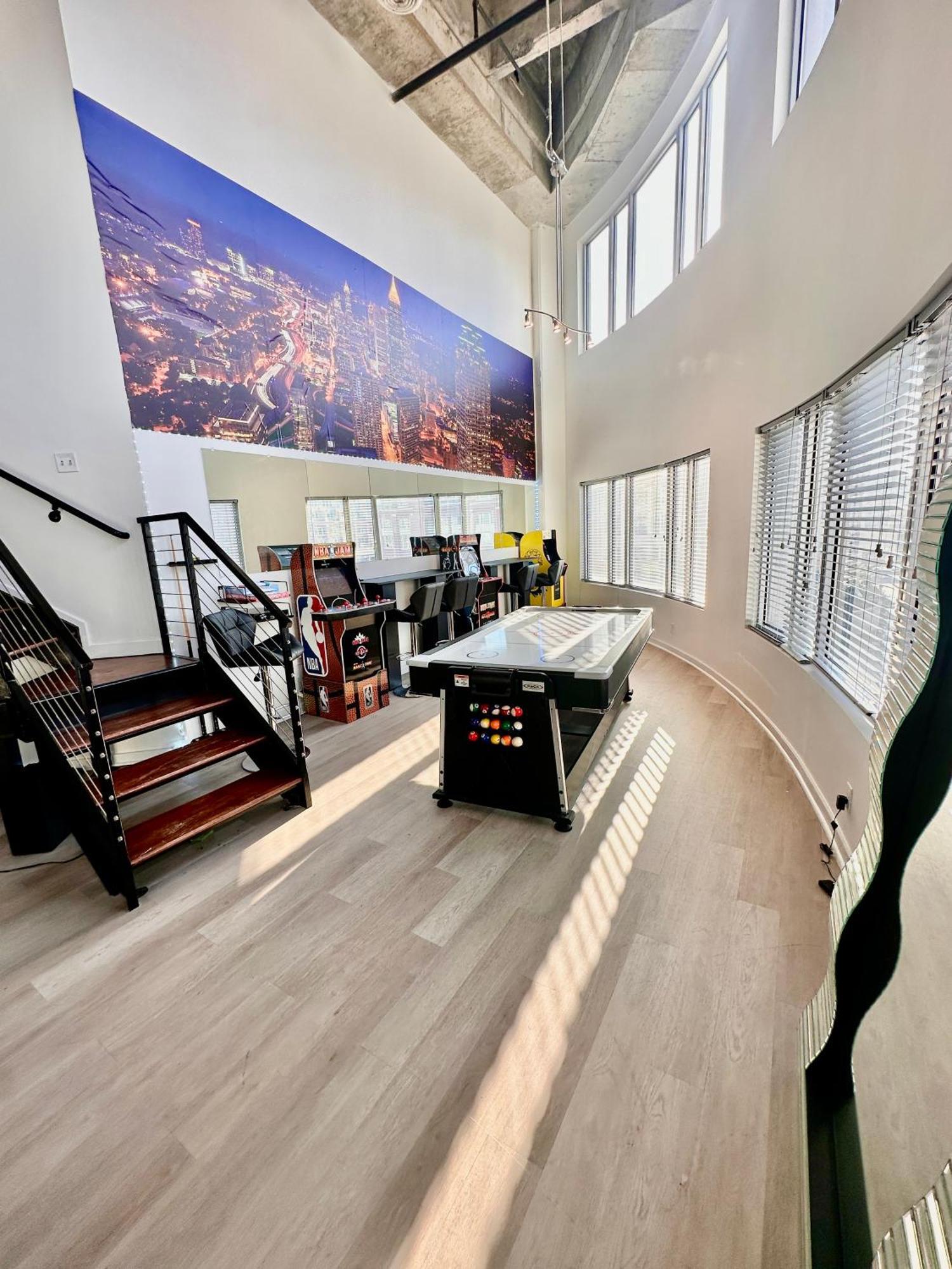 Grand 3Br Loft In Atlantic Station Apartment แอตแลนตา ภายนอก รูปภาพ